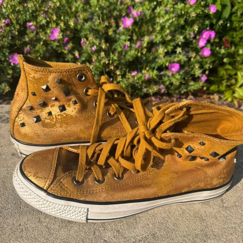 Converse All-Star High Tops Gold Suede Leather Studded Women's size 8